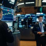 Borsa europea in calo: Parigi apre in rosso con un -0,02%