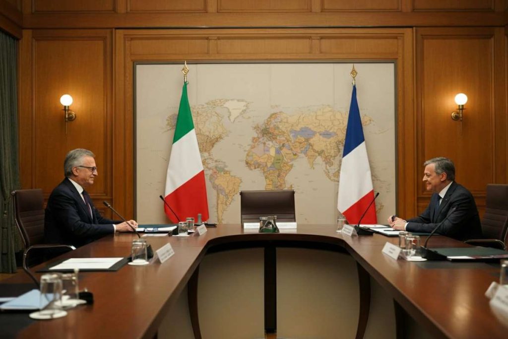 Meloni chiarisce: la Francia è un'alleata, ma c'è troppa polemica intorno