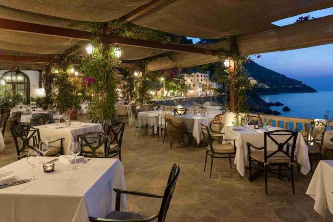 Al Twiga Porto Cervo: un'esperienza di stile iconico e autenticità territoriale secondo Ziller di Lmdv Hospitality