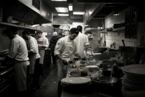 Aragoste a Manhattan: il viaggio culinario di Ruizpalacios tra sfide e sapori