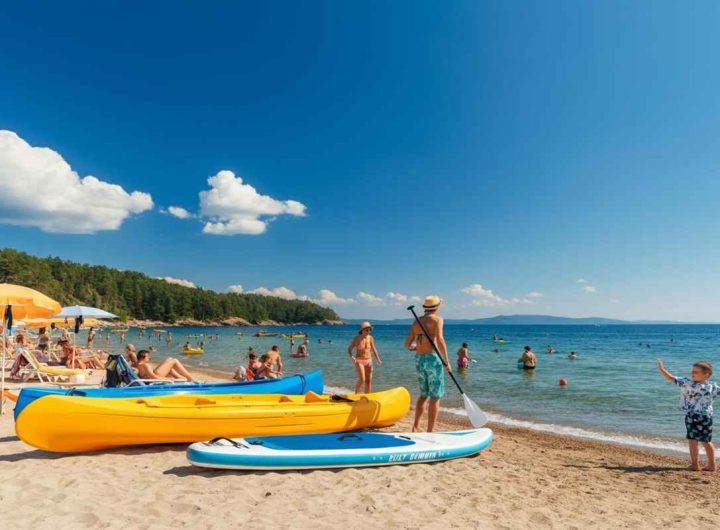 Caro-spiagge: Federconsumatori segnala un aumento del 2,3% per l'estate 2023