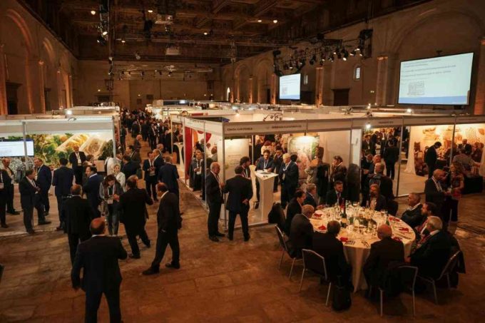 Cosenza ospita la convention mondiale delle Camere di commercio italiane all'estero da sabato