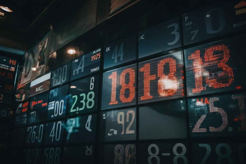 Hong Kong in rialzo: il mercato reagisce ai colloqui Usa-Cina sui dazi