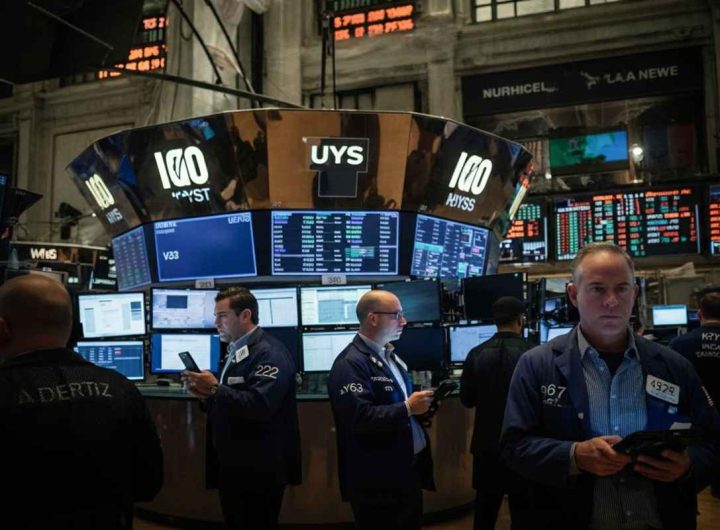 Hong Kong inizia la giornata con un leggero guadagno dello 0,01%