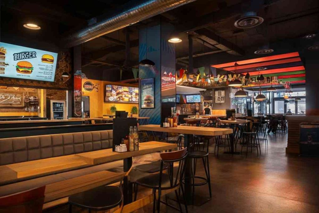 Il primo ristorante di Cicciogamer89 apre a Roma: scopri 'I burger di Cicciogamer89'