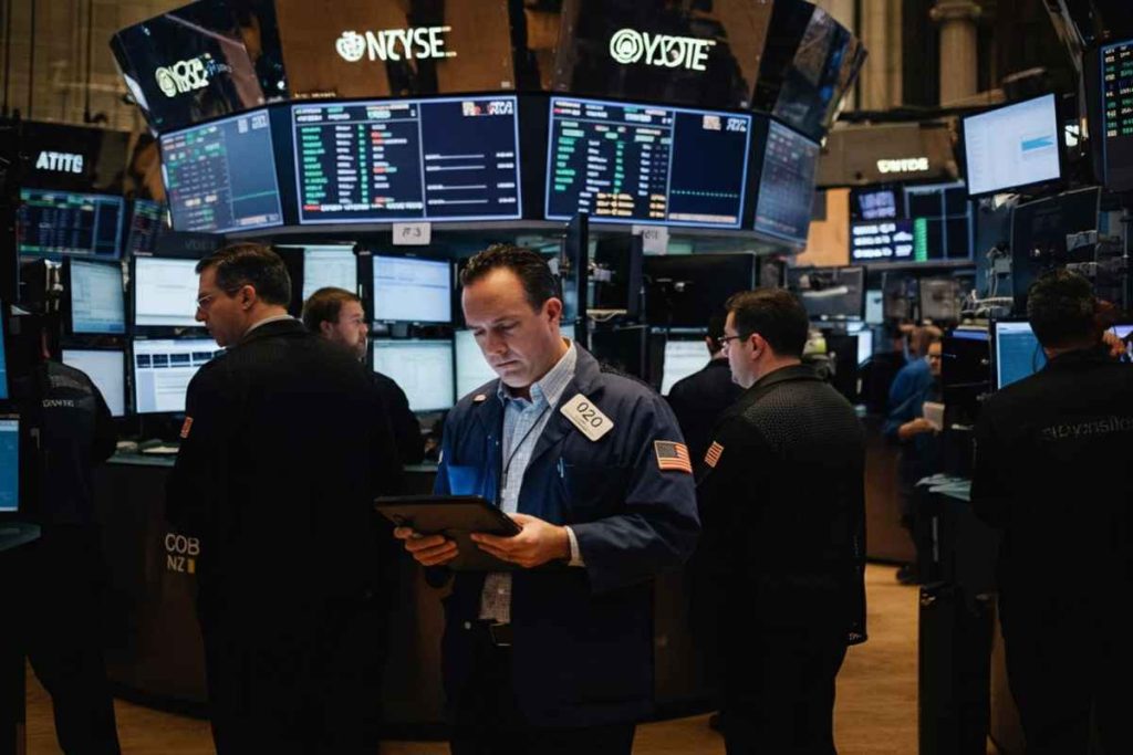 Milano in difficoltà: l'export frena e Stellantis e Iveco deludono