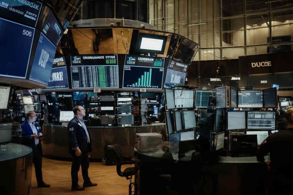 Milano in rosso: la Borsa scivola sotto i 40 mila punti con un calo dello 0,69%