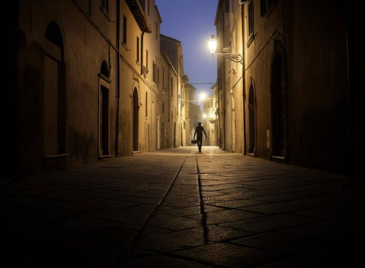 Nuove rivelazioni sul caso Chiara Poggi: mistero degli oggetti del delitto e ferite inspiegabili a Garlasco