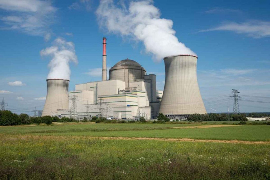 Pichetto annuncia l'ingresso dell'Italia nell'Alleanza Ue per il nucleare