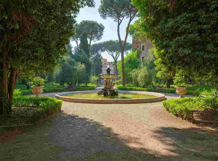Scoperta choc a Villa Pamphili: trovato il corpo di una donna in un sacco