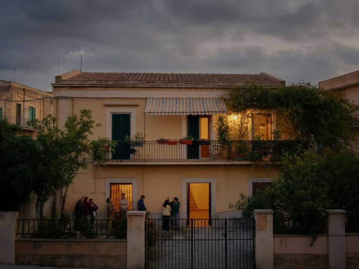 Tragedia a Messina: madre e figlia di 3 mesi cadono dal balcone, la bambina non sopravvive
