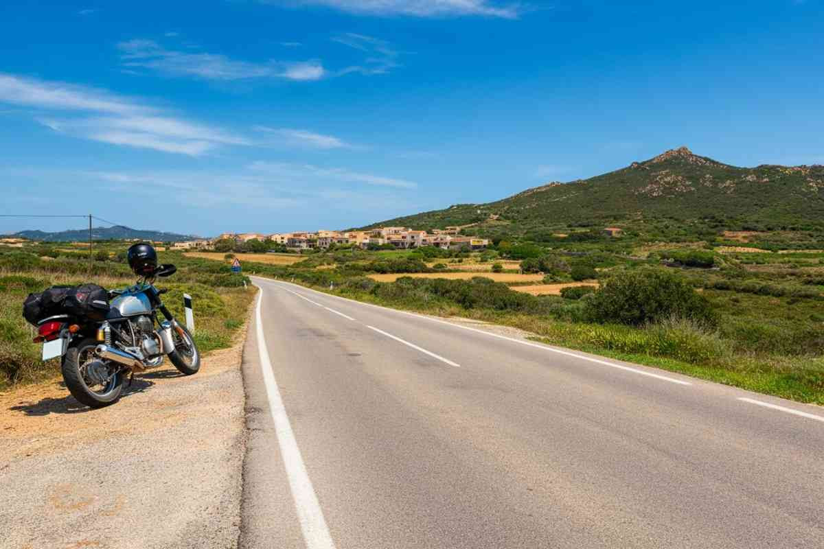 Vicesindaco dell'Oristanese perde la vita in un tragico incidente con un'auto pirata
