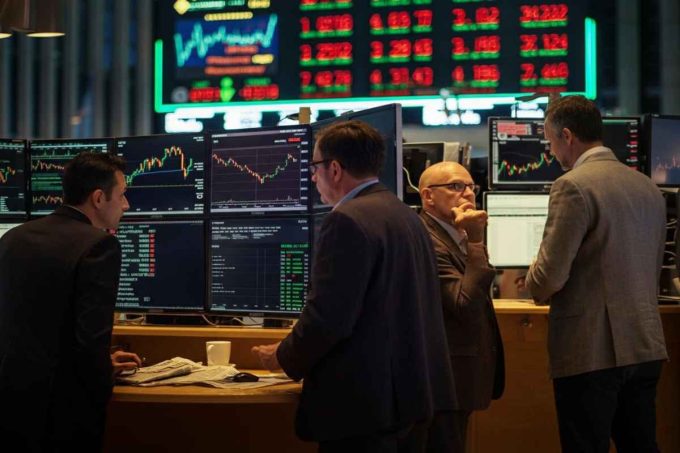 Borsa europea in attesa dei dati Usa: Londra si distingue positivamente