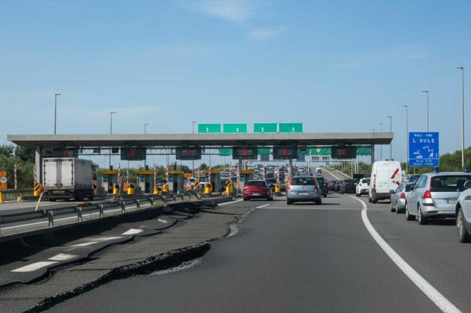 Caldo estremo provoca disagi: chiusi i caselli di Verona sull'A4