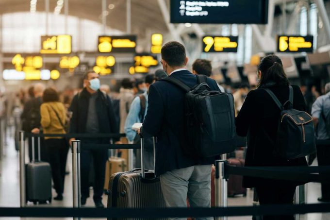 Luca Zingaretti e la moglie del politico: l'incidente che ha fatto discutere a Fiumicino