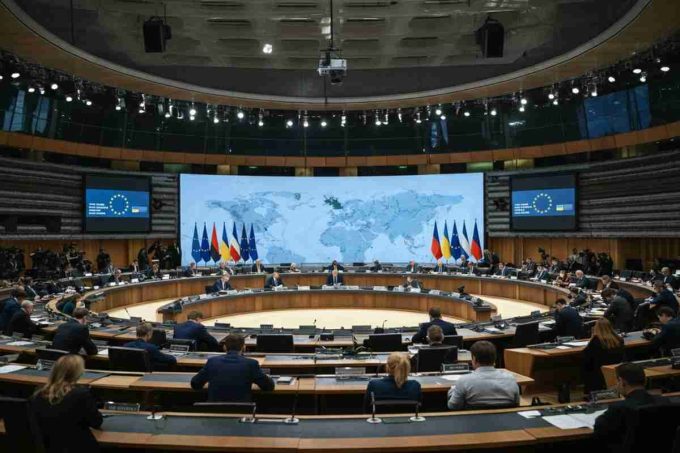 Mattarella: l'Europa si unisce per difendere la libertà nel mondo