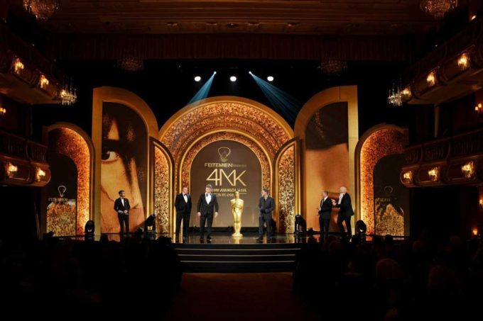 Santamaria, Bobulova e Mainetti trionfano ai Globo d'Oro: un'assegnazione che sorprende