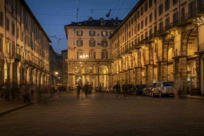 Scandalo a Torino: assessore e deputato coinvolti in affari immobiliari sospetti