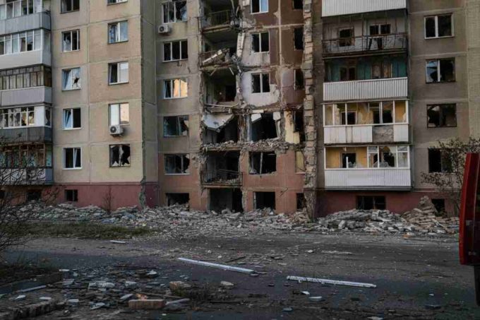 Torino, l'esplosione in via Nizza: arrestato per tentato omicidio della ex fidanzata