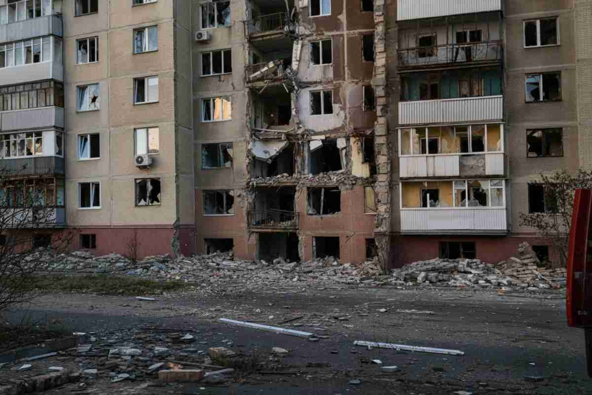 Torino, l'esplosione in via Nizza: arrestato per tentato omicidio della ex fidanzata