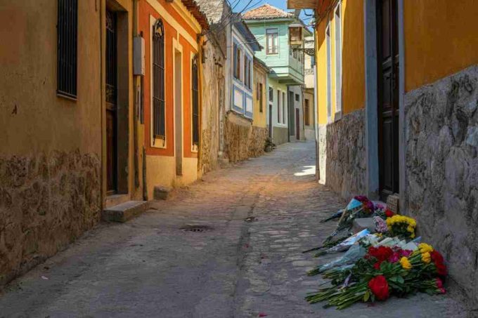 Tragedia a Napoli: due ex guardie giurate trovate morte dopo un omicidio-suicidio fraterno