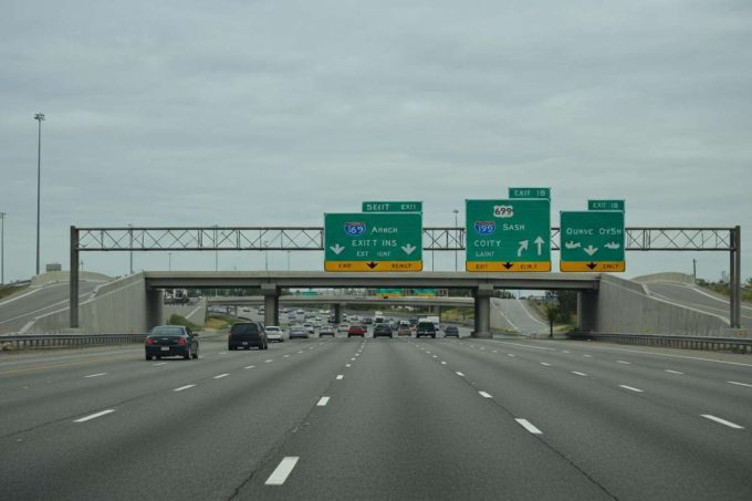 Tragedia evitabile: l'anziano in contromano sulla A4 e il misterioso buco nel sistema di allerta