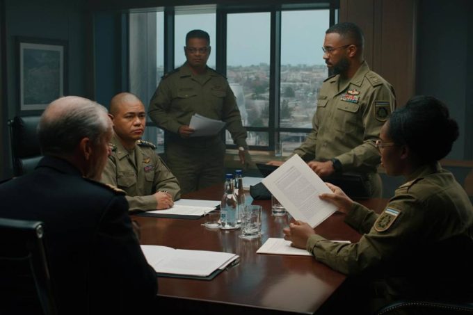 Un altro addio nel team di Hegseth: il sesto consigliere in sei mesi