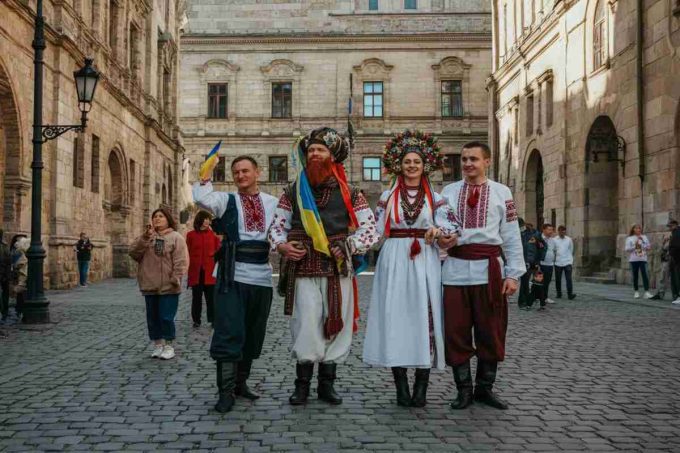 Zelensky: la determinazione degli ucraini è inarrestabile