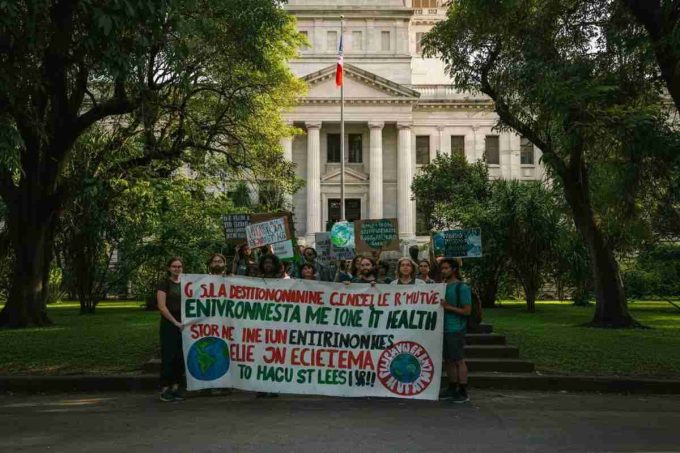 Ambientalisti sfidano l'Aia: la battaglia legale contro l'ex Ilva si intensifica