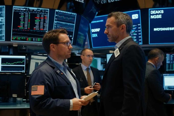 Borsa europea in apertura: Londra segna un leggero calo dello 0,1%