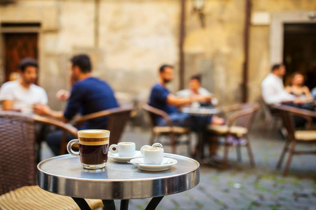 Caffè a Benevento: il sindaco Mastella parla di una questione che preoccupa