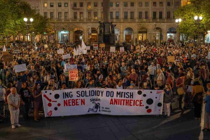 Famiglie in ostaggio: la protesta che potrebbe fermare Israele