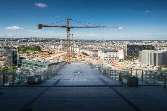 Francia: il Pil cresce dello 0,3% nel secondo trimestre, segnali di ripresa economica