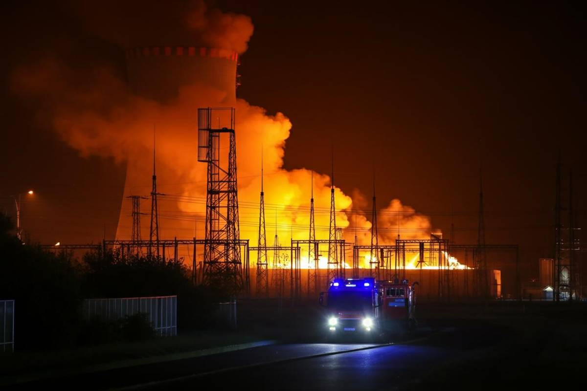 Incendio in un impianto nucleare russo dopo l'abbattimento di un drone ucraino