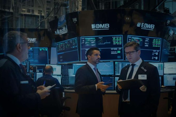 Lo spread Btp-Bund scende, ma si allarga con l'Oat francese: cosa significa per il mercato?