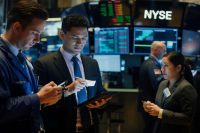 Milano in rialzo: Leonardo brilla mentre Stm arranca