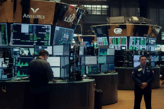 Milano inizia la giornata con un guadagno: +0,18% in borsa