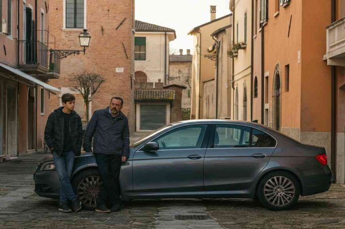 Padre e figlio in un colpo solo: ubriaco al volante e in cerca di aiuto, ma entrambi si ritrovano nei guai