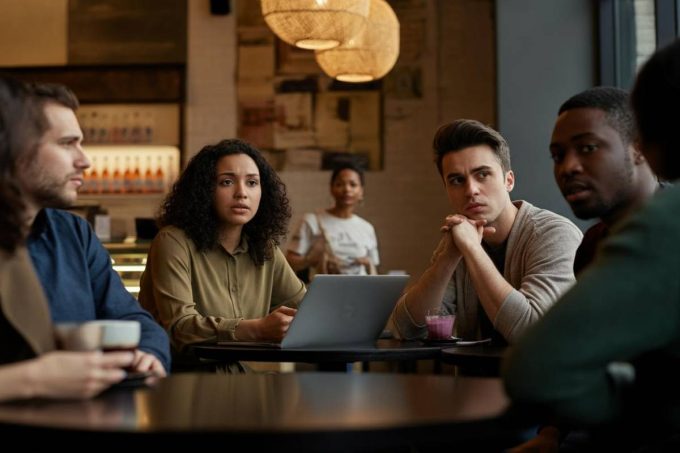 Rocco Siffredi: la dura verità sui siti di foto rubate e il rispetto perduto