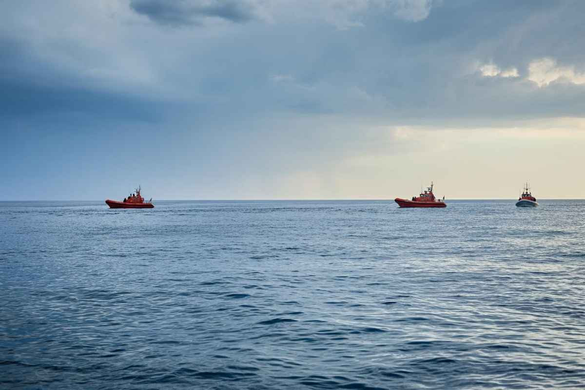 Tragedia a Lampedusa: naufragio di migranti, 26 vittime tra cui una neonata
