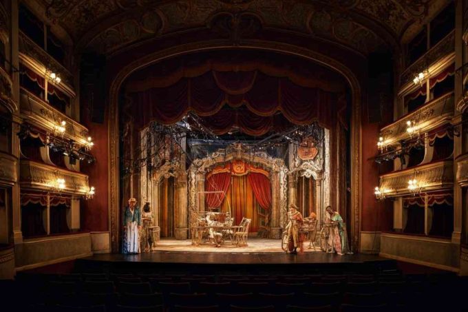 Addio a Gianni Quaranta, il geniale scenografo premiato con l'Oscar per Camera con vista