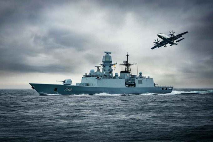 Berlino accusa Mosca: un jet sorvola una nave tedesca in acque internazionali