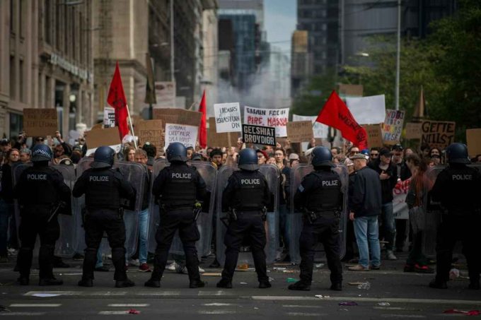 Cinque arresti a Milano dopo gli scontri in stazione, tra cui due minorenni: udienza per direttissima per le ragazze coinvolte
