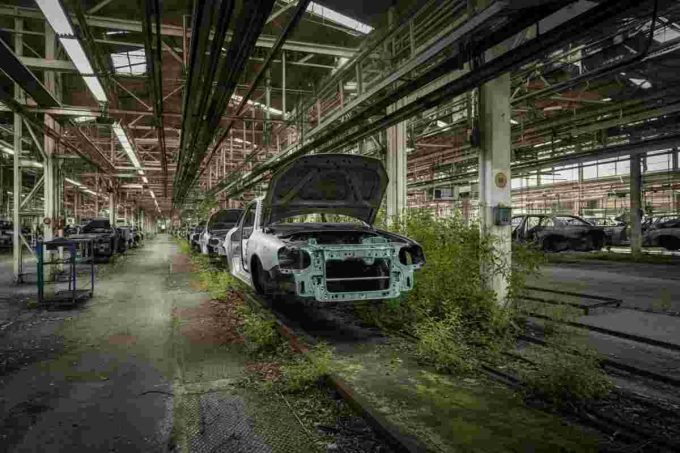 Fiom avverte: Stellantis perde 9.600 dipendenti in 4 anni, è allerta fuga!