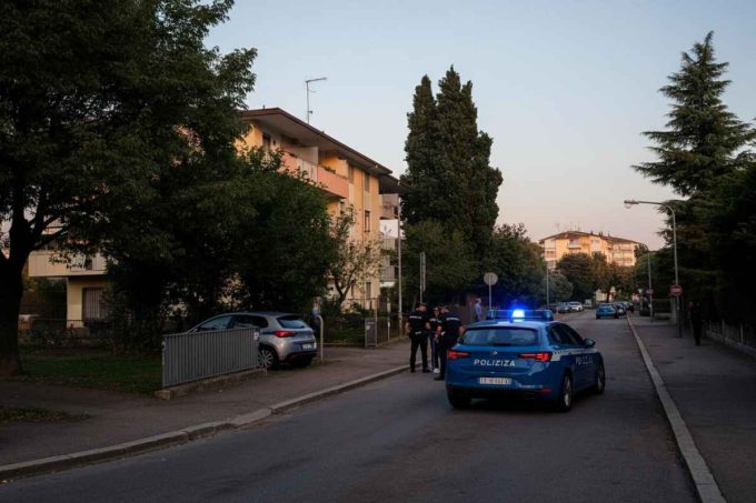 Il mistero erotico e il dramma dietro la morte di Hayati Aroyo: arresti e rivelazioni choc