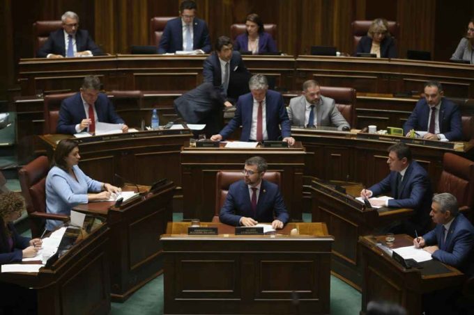 L'opposizione sorprende: ritirati gli emendamenti al ddl rottamazione in Senato