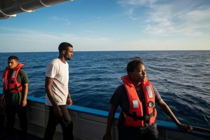 Meloni rassicura Schlein: il governo proteggerà gli italiani della Flotilla