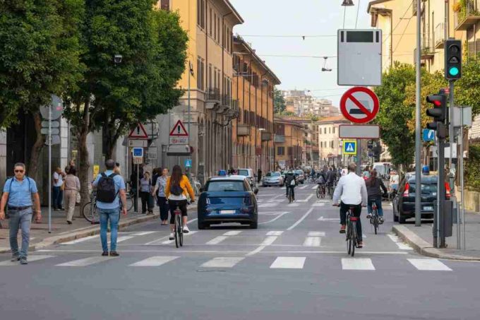 Nuovo codice della strada: un futuro con 80 vite salvate