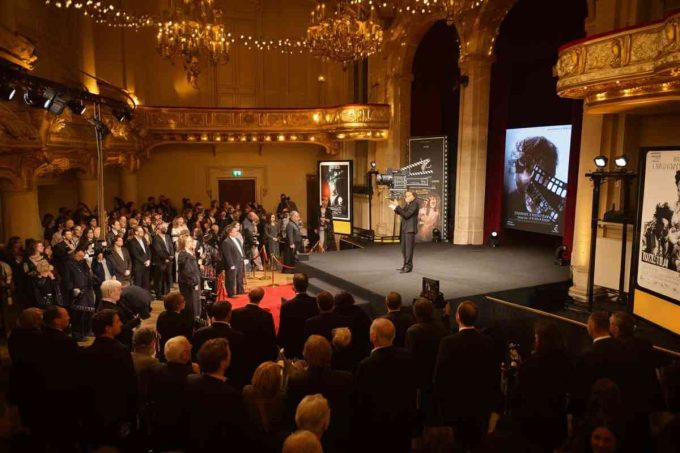 Roberto Andò trionfa alla Mostra del cinema di Venezia con lo Special Award del Premio Film Impresa