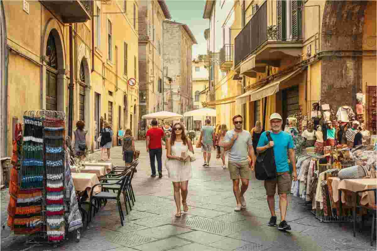 Surplus di 3,6 miliardi per il turismo a giugno: i dati di Bankitalia sorprendono
